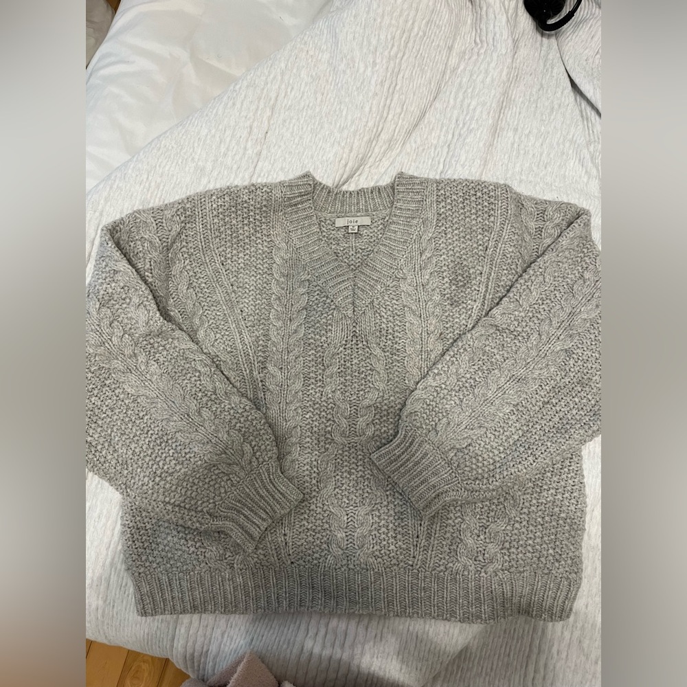Joie Knitted sweater size M
